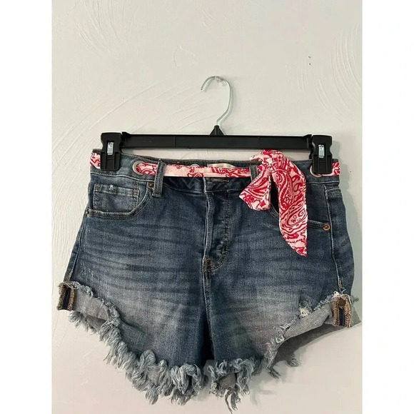 Altar'd State Jorts Size 28 Denim Jean Shorts Bandana Belt Frayed Hem - Picture 6 of 12